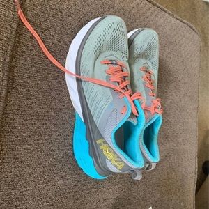 Home one one size 7 good condition